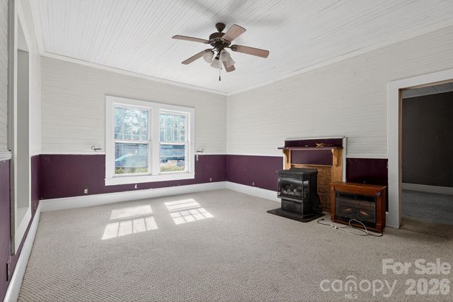 137 Duke Street, Granite Falls, NC 28630