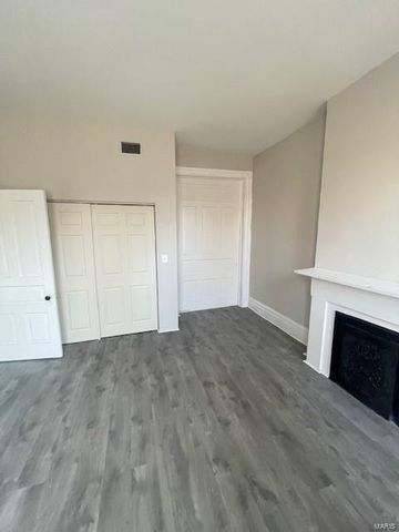 1217 Victor Street, St Louis, MO 63104