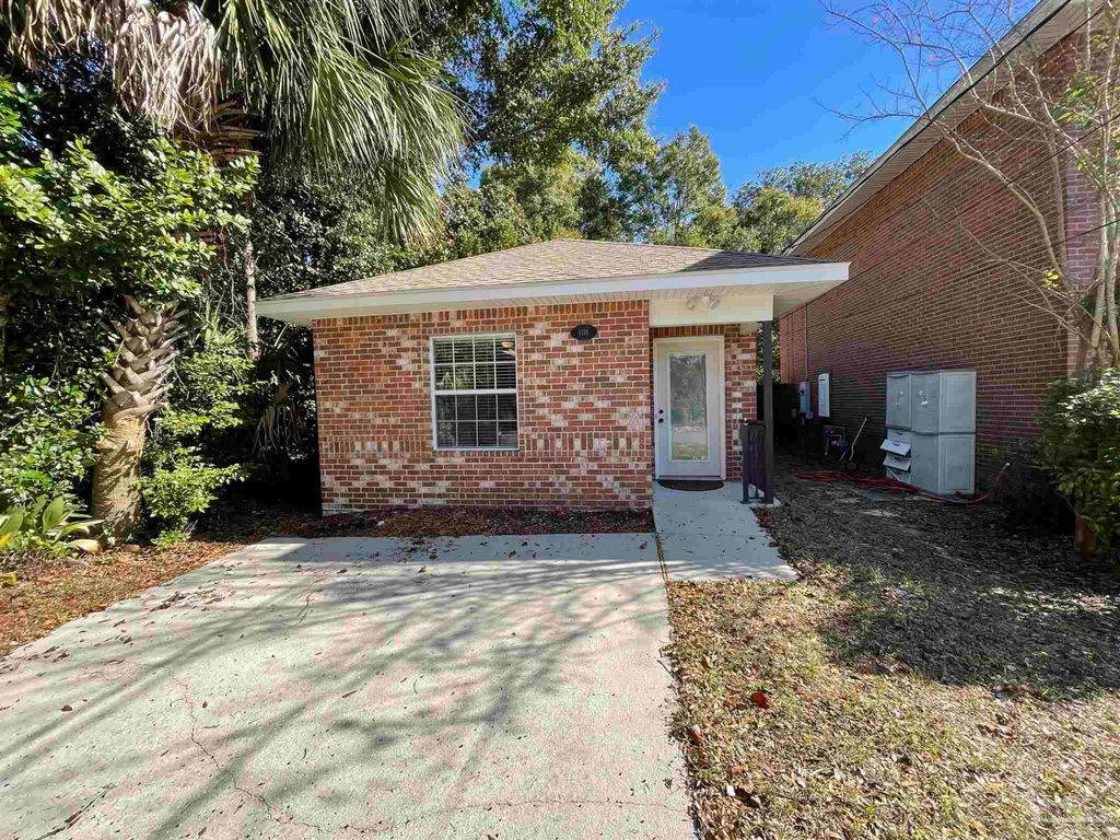1116 N 7th Ave, Pensacola, FL 32503