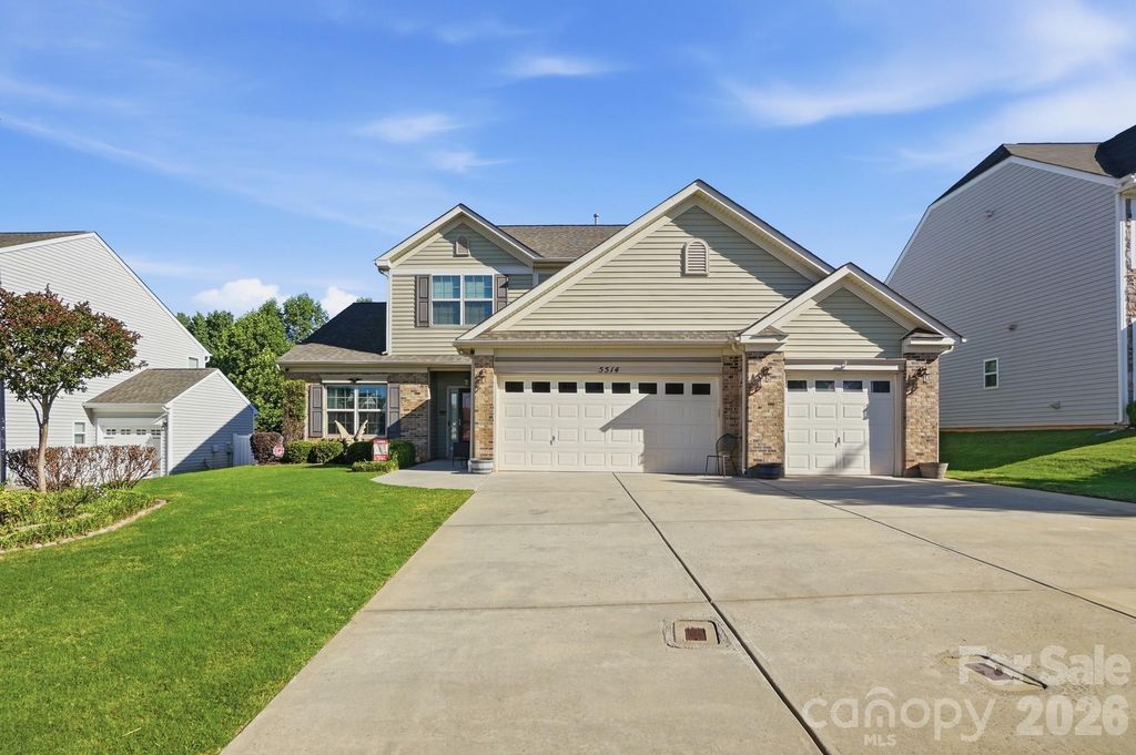 5514 Verrazano Drive, Waxhaw, NC 28173