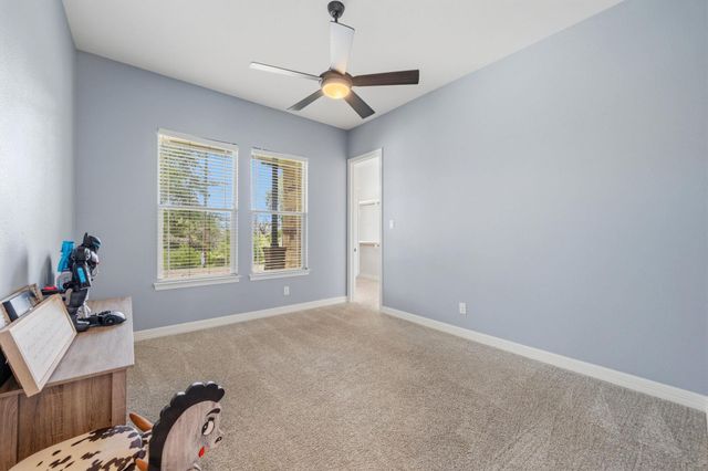 413 Bedford DR, Spicewood, TX 78669