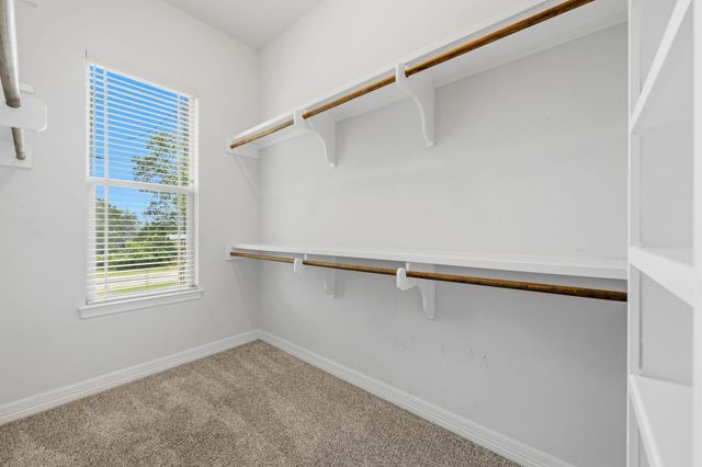 413 Bedford DR, Spicewood, TX 78669