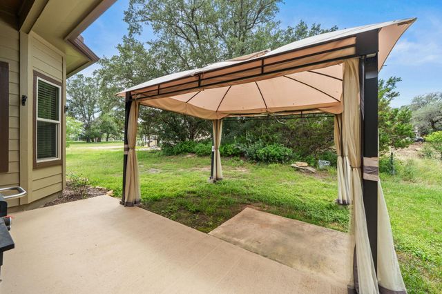 413 Bedford DR, Spicewood, TX 78669