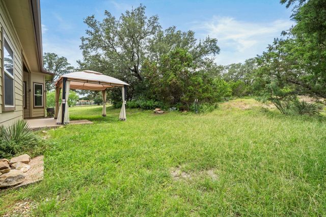 413 Bedford DR, Spicewood, TX 78669