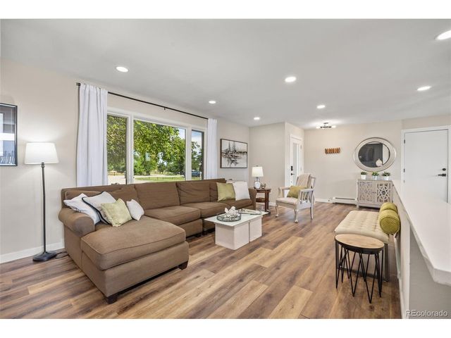 5948 King Ct, Parker, CO 80134