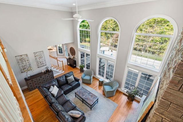 220 Newtown Road, Acton, MA 01720