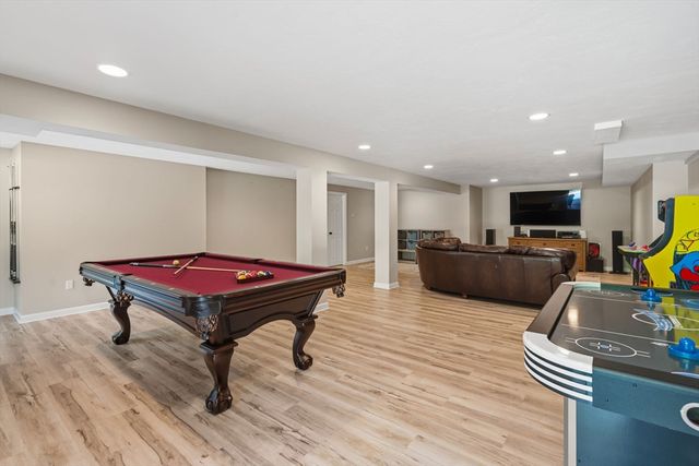 220 Newtown Road, Acton, MA 01720