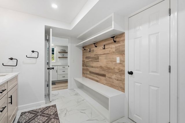 220 Newtown Road, Acton, MA 01720