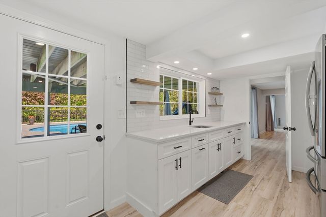 220 Newtown Road, Acton, MA 01720