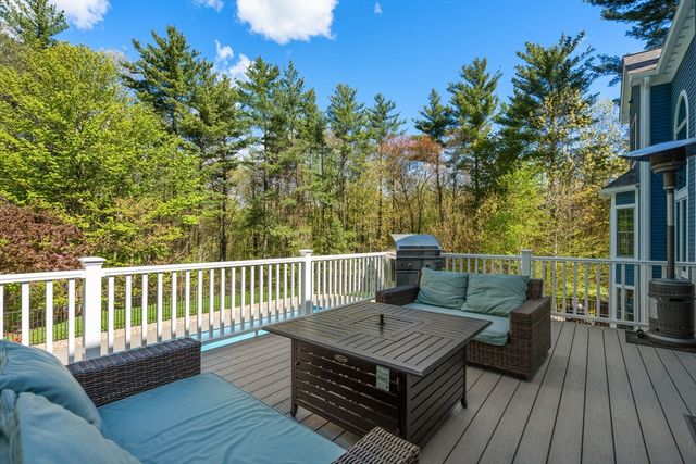 220 Newtown Road, Acton, MA 01720