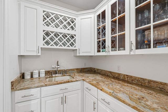 220 Newtown Road, Acton, MA 01720
