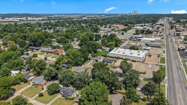 1146 E 49th Street, Tulsa, OK 74105