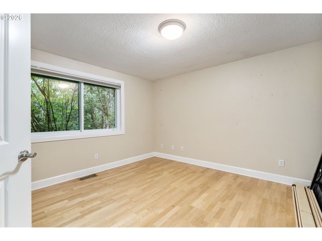 4500 W BURNSIDE Rd, Portland, OR 97210