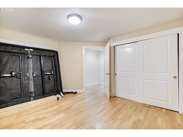 4500 W BURNSIDE Rd, Portland, OR 97210