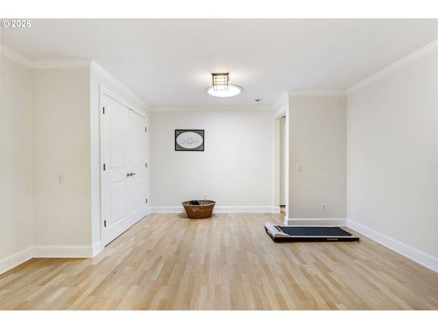 4500 W BURNSIDE Rd, Portland, OR 97210