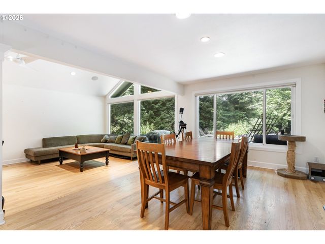 4500 W BURNSIDE Rd, Portland, OR 97210