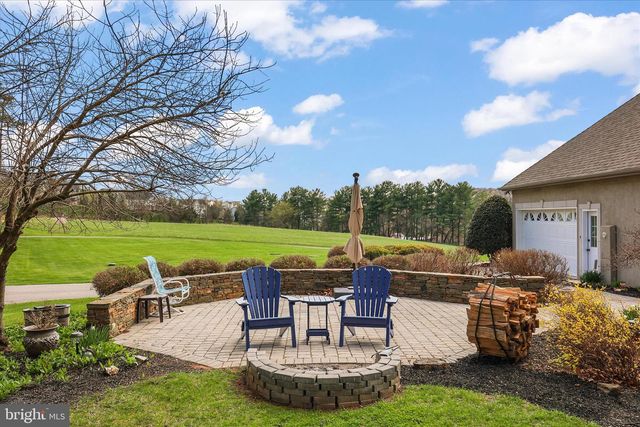 15 MAPLE GROVE RD, Hanover, PA 17331