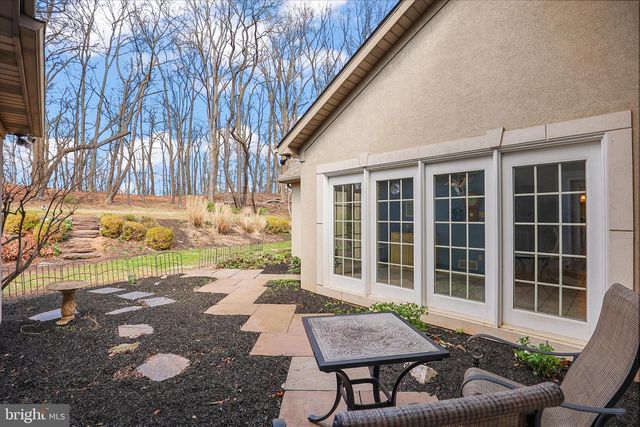 15 MAPLE GROVE RD, Hanover, PA 17331