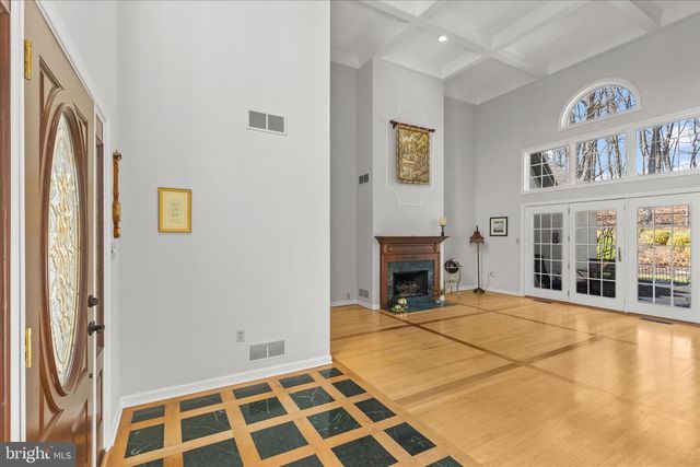 15 MAPLE GROVE RD, Hanover, PA 17331