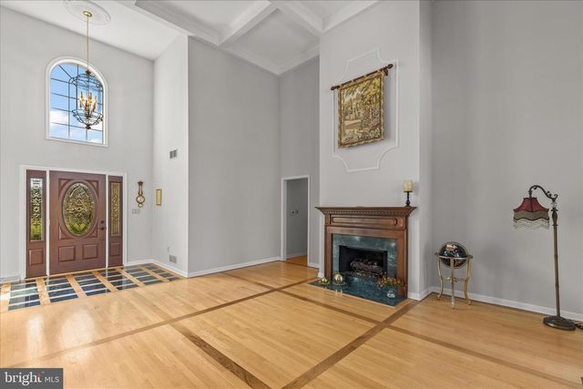 15 MAPLE GROVE RD, Hanover, PA 17331