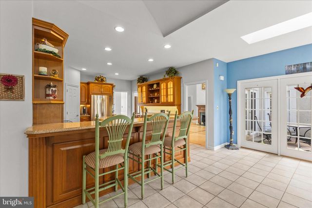 15 MAPLE GROVE RD, Hanover, PA 17331