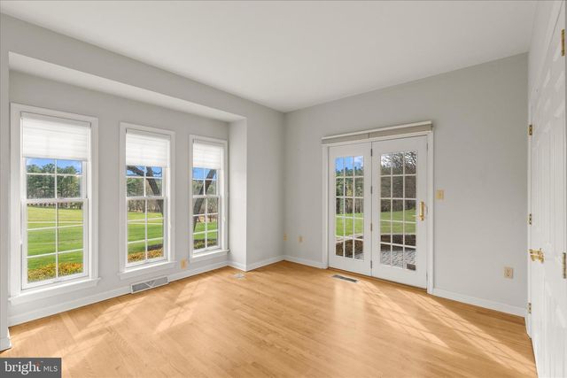 15 MAPLE GROVE RD, Hanover, PA 17331