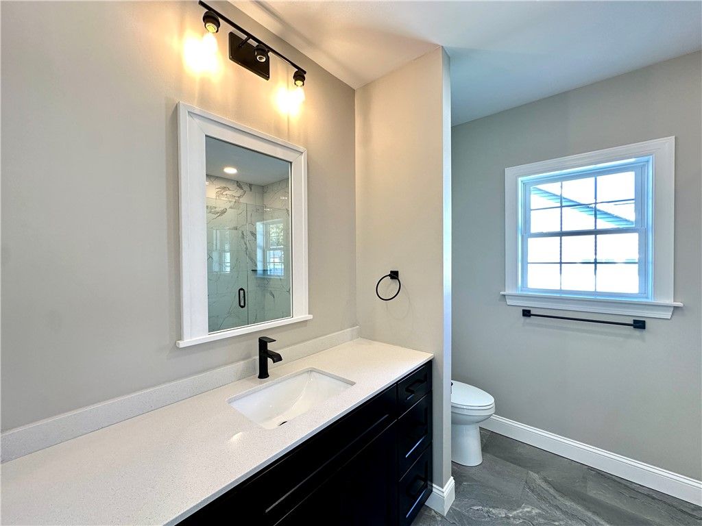 Image 32 of property listing at 2970 Green Leaf Crt, Neshannock Twp, PA 16105