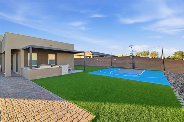 8794 South Miller Lane, Las Vegas, NV 89113