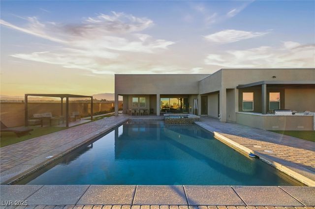 8794 South Miller Lane, Las Vegas, NV 89113