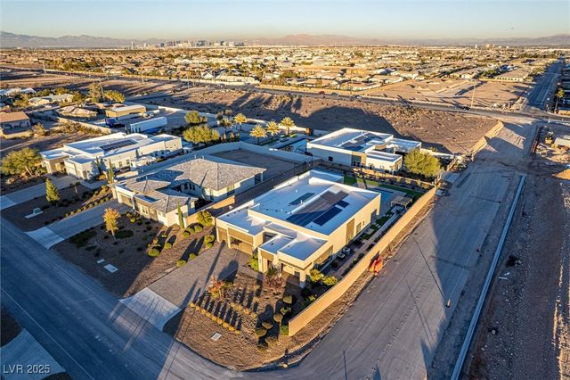 8794 South Miller Lane, Las Vegas, NV 89113