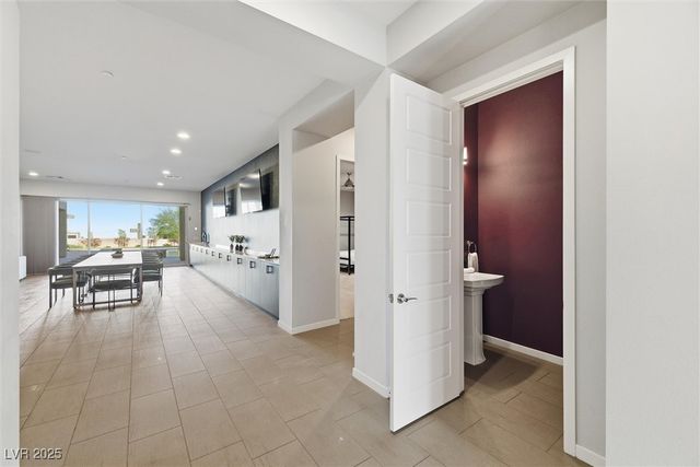 8794 South Miller Lane, Las Vegas, NV 89113