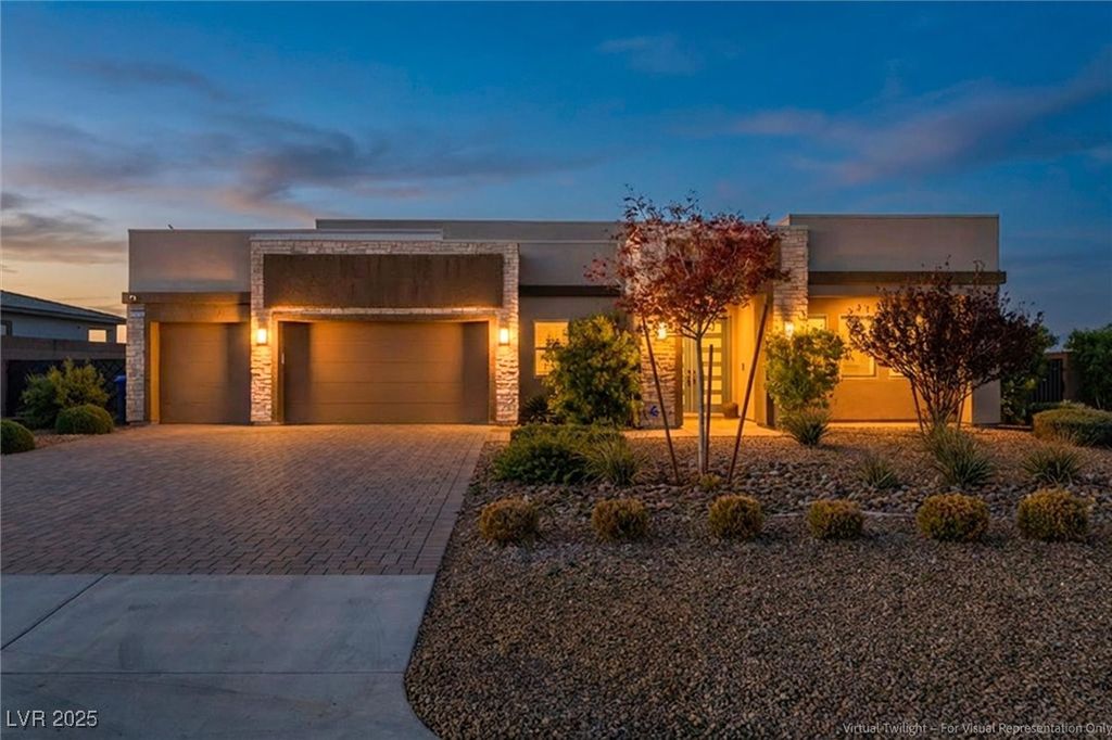 8794 South Miller Lane, Las Vegas, NV 89113