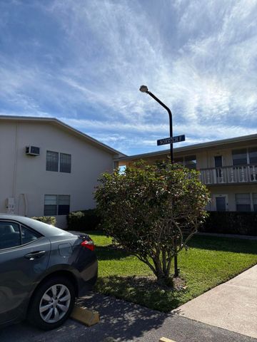 128 Norwich F, West Palm Beach, FL 33417
