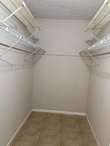 128 Norwich F, West Palm Beach, FL 33417