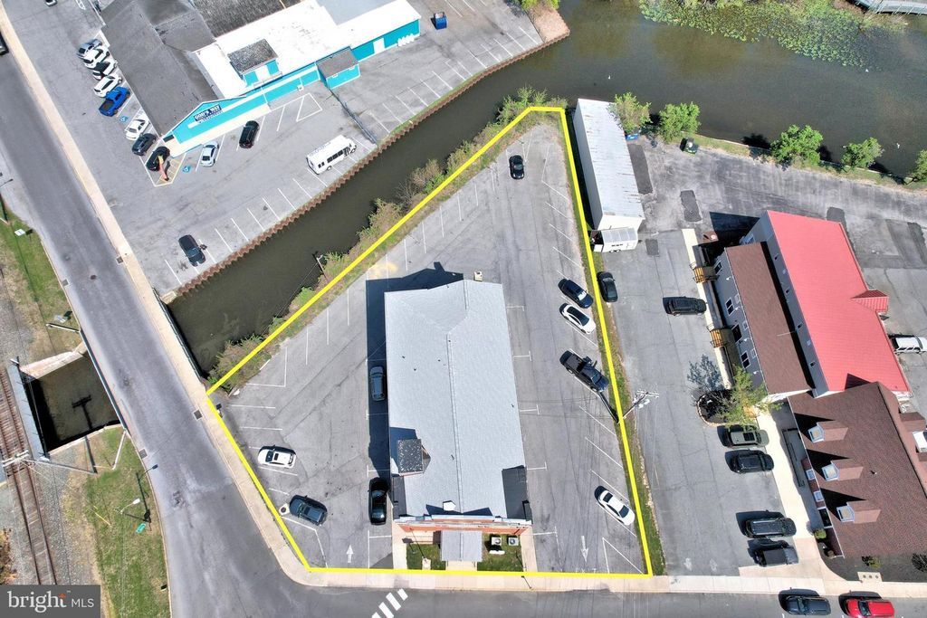 Image 14 of property listing at 125 CAUSEY AVE, Milford, DE 19963