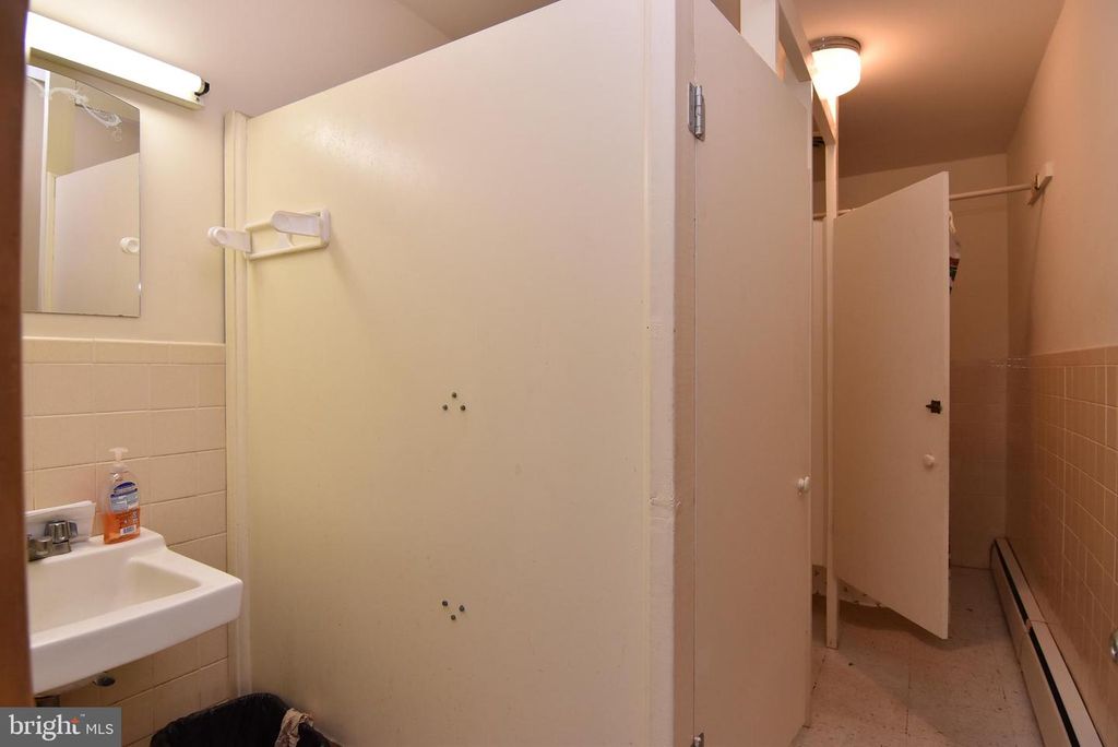 Image 33 of property listing at 125 CAUSEY AVE, Milford, DE 19963