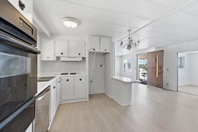 5001 W Florida Avenue 36, Hemet, CA 92545
