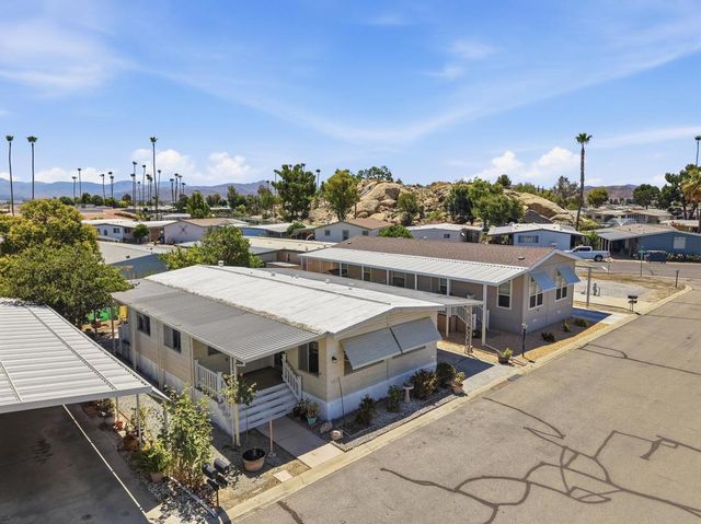 5001 W Florida Avenue 36, Hemet, CA 92545