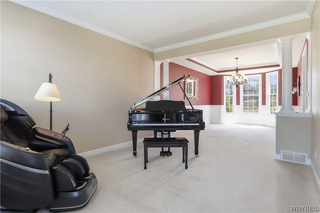 5 Kingfisher Court, Orchard Park, NY 14127