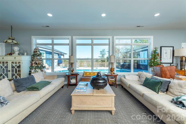 622 Rutherford Drive, Nebo, NC 28761