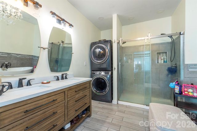 622 Rutherford Drive, Nebo, NC 28761