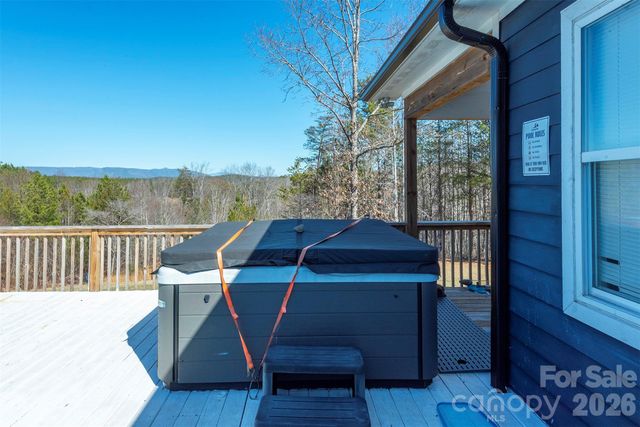 622 Rutherford Drive, Nebo, NC 28761