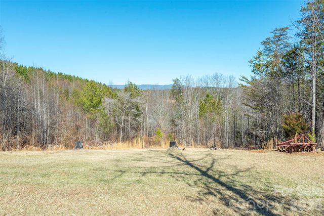 622 Rutherford Drive, Nebo, NC 28761