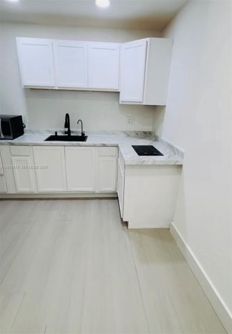 75 SW 18th Ave 75, Homestead, FL 33030