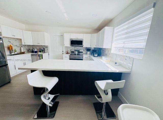 75 SW 18th Ave 75, Homestead, FL 33030