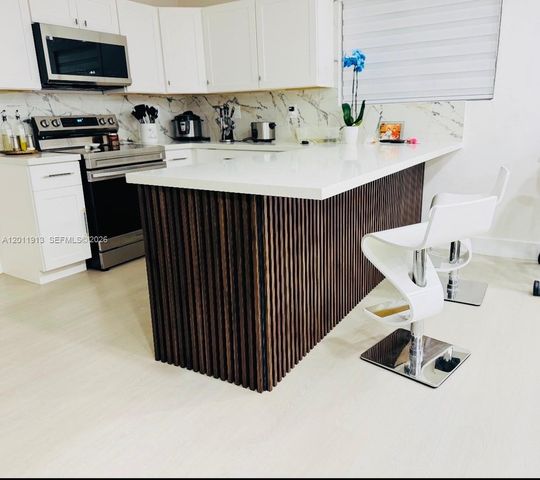 75 SW 18th Ave 75, Homestead, FL 33030
