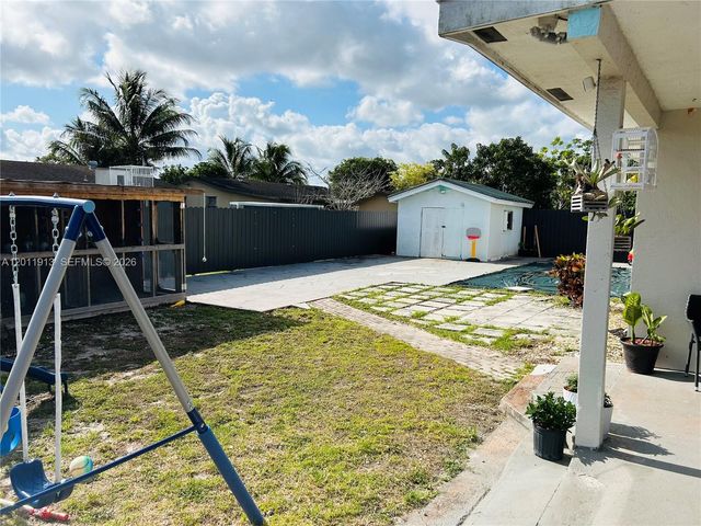 75 SW 18th Ave 75, Homestead, FL 33030