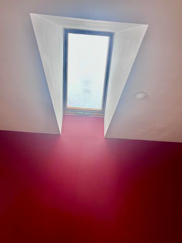 25 Shadowbrook Drive B, Hudson, NH 03051