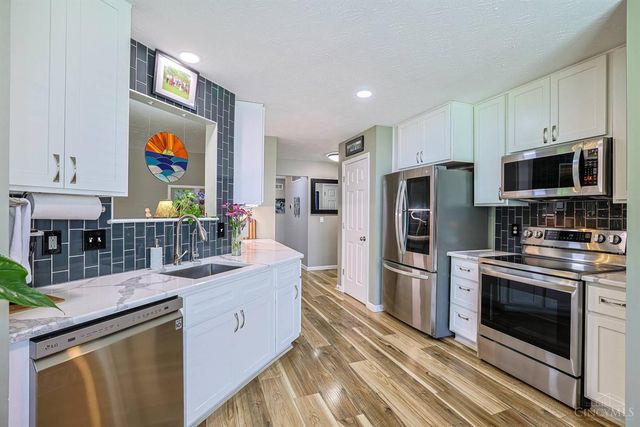 6077 Deer Crossing Court, Miami Twp, OH 45150