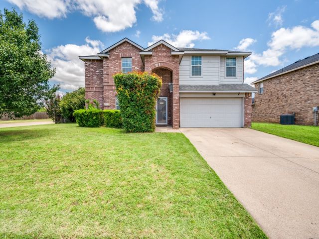 801 Keel Line Drive, Crowley, TX 76036